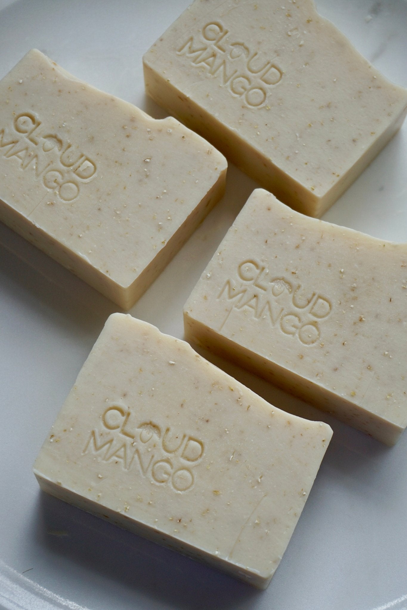 Coconut Oat - Natural Vegan Handmade - Face & Body Bar - Cloud Mango