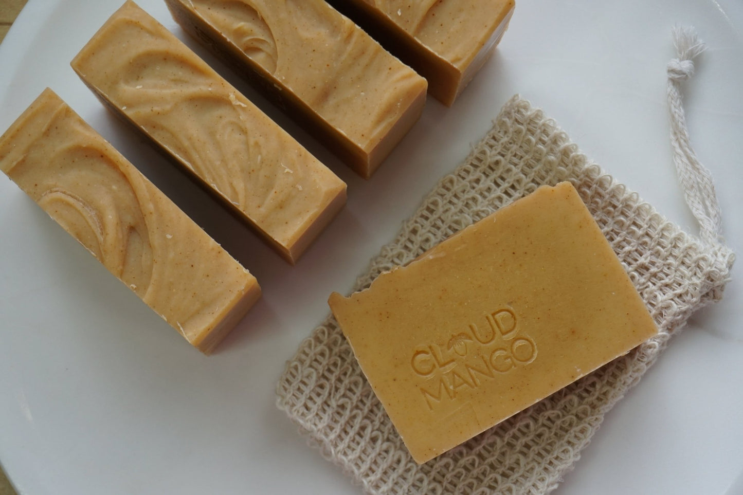 White Tea - Vegan Handmade Soap Bar - Cloud Mango
