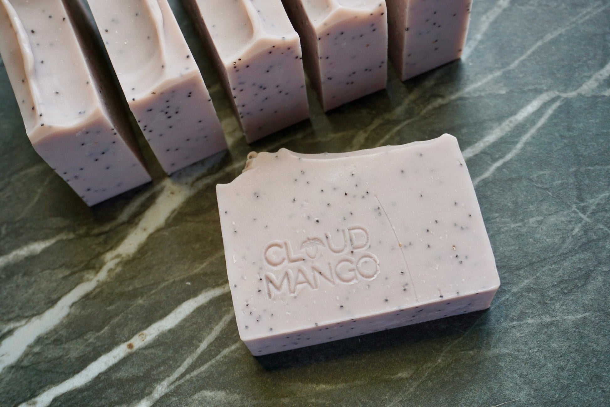 Lavender Poppy - Natural Vegan Handmade Soap Bar - Cloud Mango ®