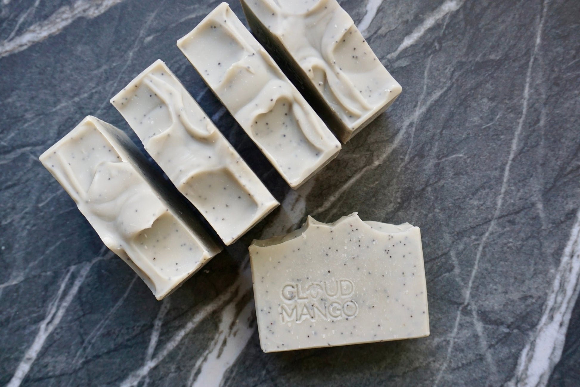 Peppermint Poppy - Natural Vegan Handmade Soap Bar - Cloud Mango ®